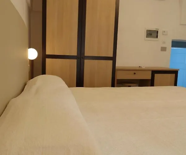 Casa Ziago オストゥーニ